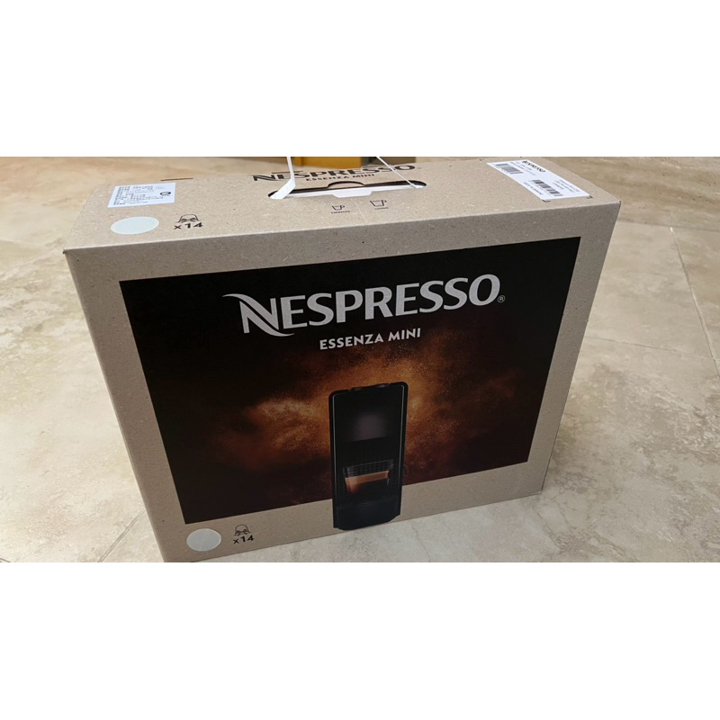 全新未拆封 Nespresso 白色咖啡機 essenza mini