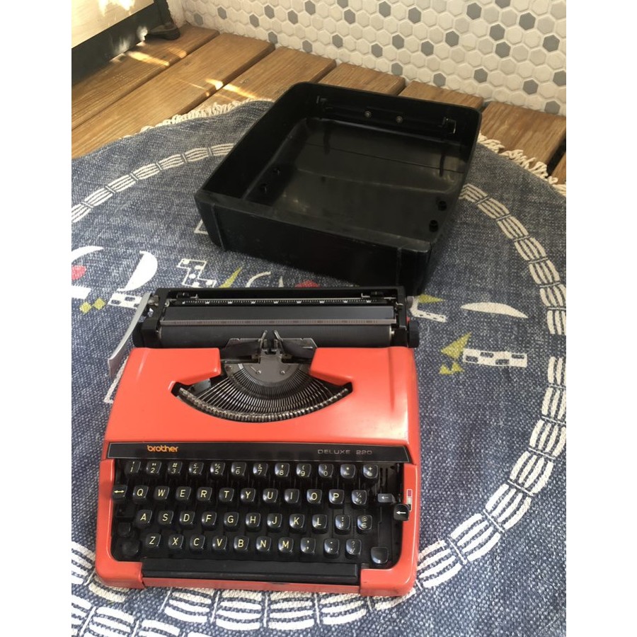 BROTHER  二手老件收藏 經典橘紅色打字機