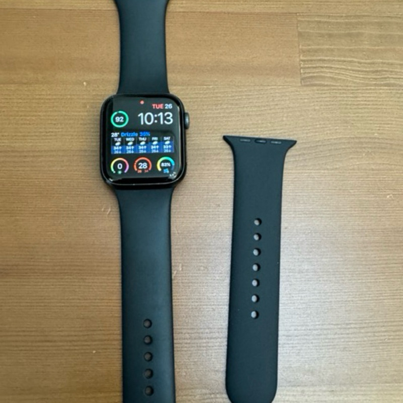 Apple Watch Series 5 (44mm)