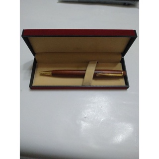 木紋鋼珠筆，附盒，需自行更換筆芯（7173）
