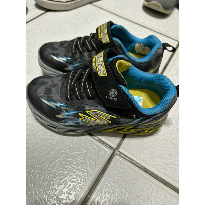 二手發亮skechers 童鞋17cm