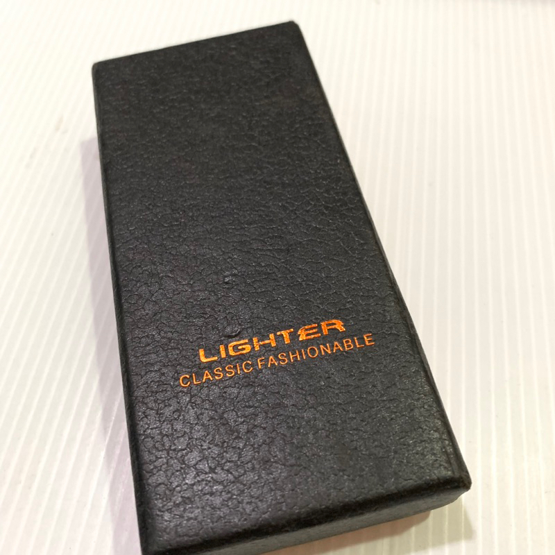 [沐沐屋]LIGHTER CLASSIC FASHIONABLE 打火機 USB 可充電 防風 打火機1016