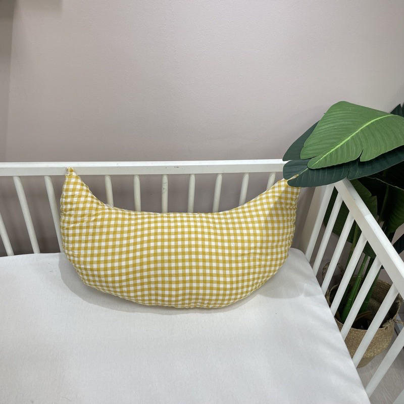 月亮枕 哺乳枕 餵奶枕頭 靠枕 黃色格紋款