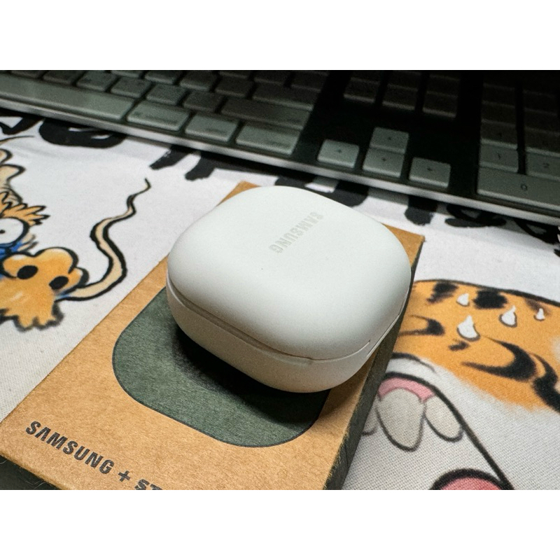 三星 Galaxy Buds2 Pro 藍牙耳機 二手 9成新 贈星巴克保護殼 及 Comply 海綿耳塞M號/L號