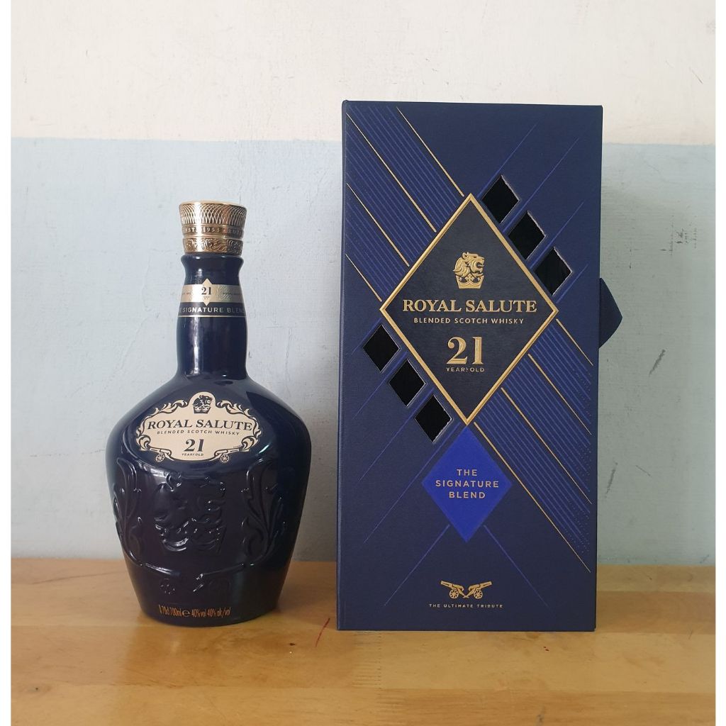 空酒瓶 陶瓷空酒瓶(含原裝盒)皇家禮炮 21 YEARS 蘇格蘭威士忌 容量700ml
