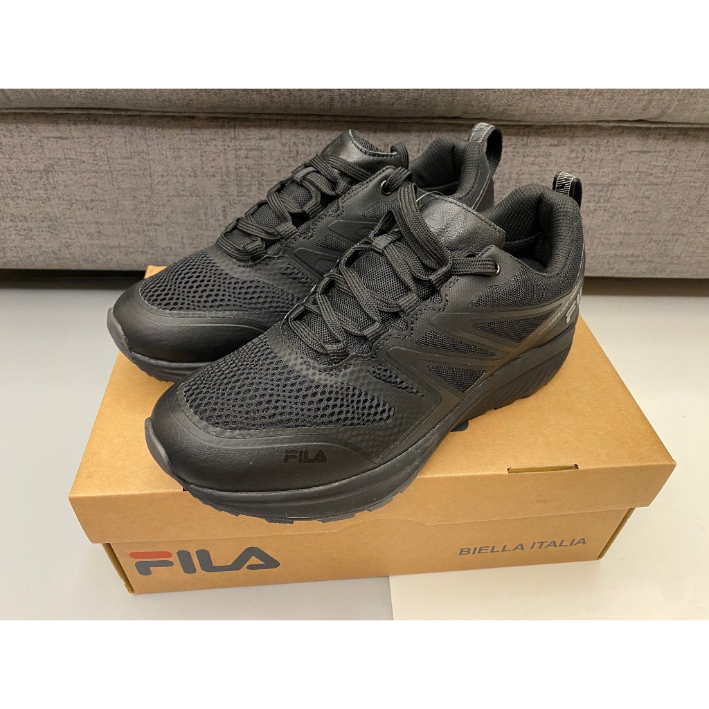 《全新現貨》FILA 慢跑鞋 休閒鞋 休閒慢跑鞋 男女通用款 EUR42號/26.5cm/USA8號 台灣製