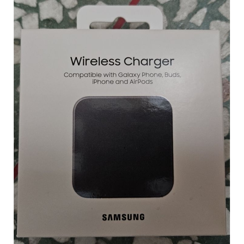 SAMSUNG 三星 Wireiess Charger/無線閃充充電板 EP-P1300【原廠全新】含旅充頭及線（免運）