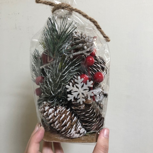 (全新未使用)聖誕裝飾 聖誕緞帶 聖誕樹裝飾 聖誕節裝飾 松果擺件 松果裝飾