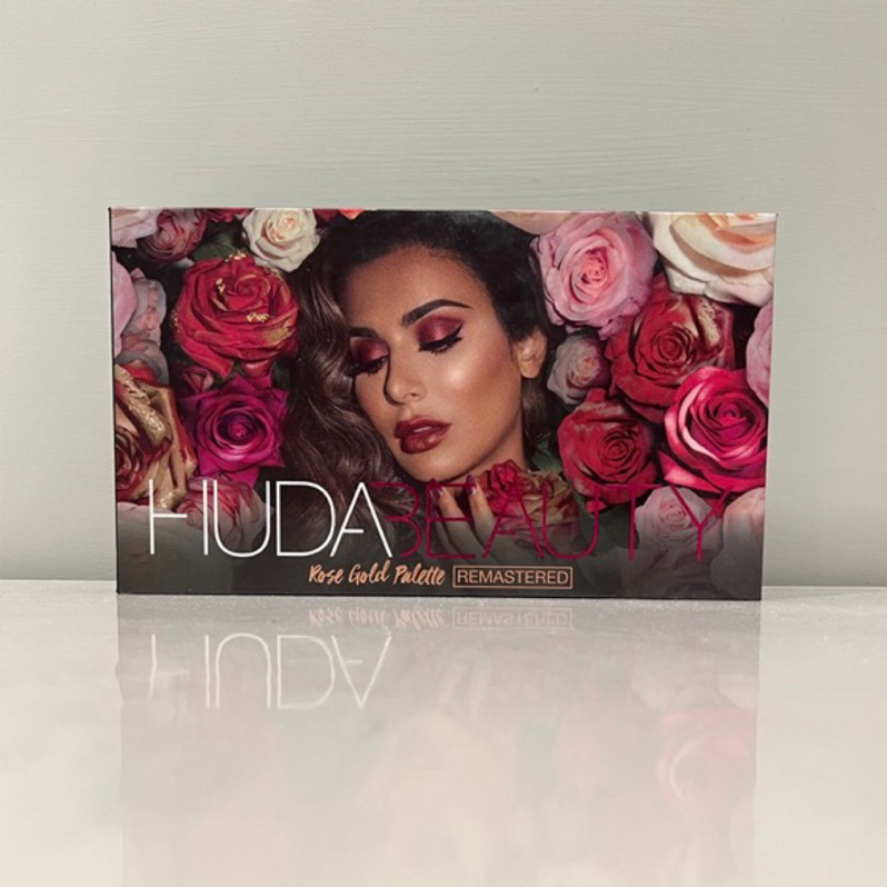Huda Beauty眼影(Rose Gold Palette)