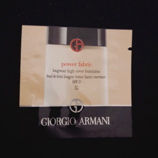 ［全新］GIORGIO ARMANI 亞曼尼 完美絲絨水慕斯粉底 spf25 3.5 1ml(效期2024.2-4）