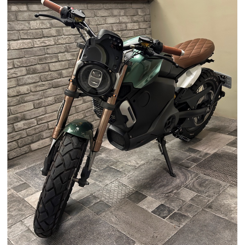 代售 VMOTO SUPER SOCO TC-MAX (白牌125c.c) 澳洲進口 電動輕檔 電動機車_中古車