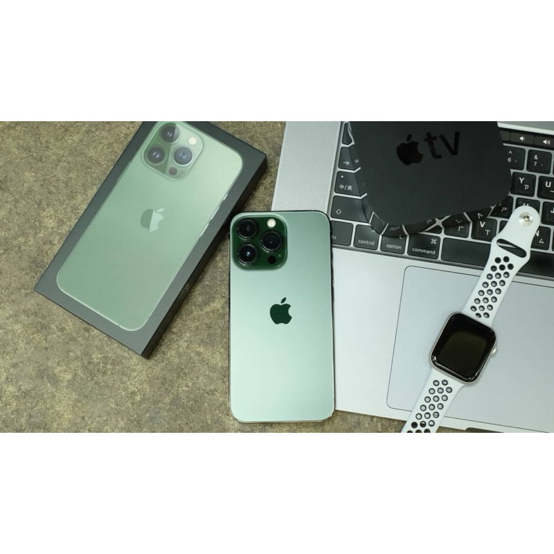 iPhone 13 Pro 256G 綠 電池86% 已貼滿版玻璃 有盒裝 有配件