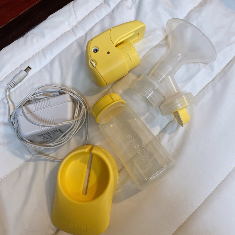 二手/美樂 medela 電動擠奶 產婦 新生兒 母乳 母奶 擠乳器 擠奶器 外出 攜帶型