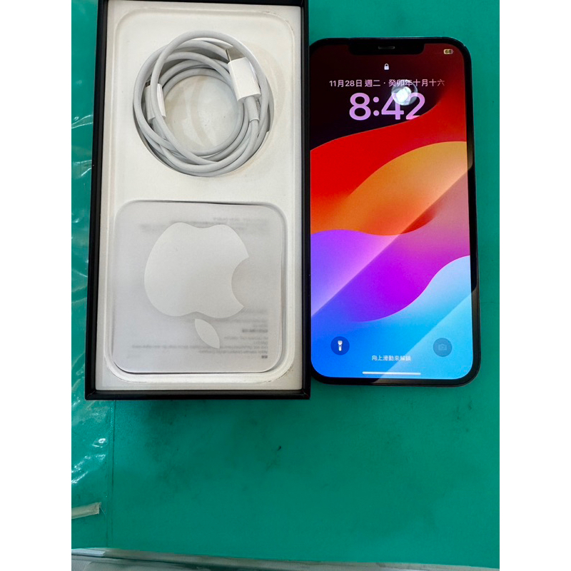 (手機是買來使用，不是買來修的）iphone12promax128g整枝包膜