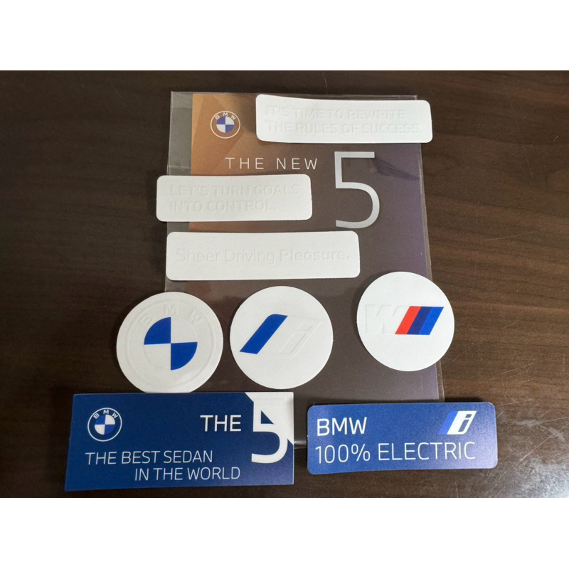 BMW THE NEW 5 防水貼紙