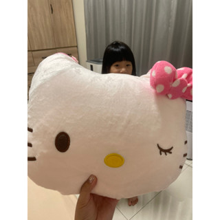 ♛現貨寄出♛ Hello Kitty可愛卡通多功能暖手二合一抱枕被子 兩用室內被 汽車 沙發 辦公室靠墊