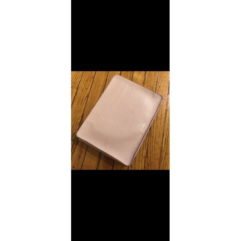 Meli Melo粉紅色積木手拿包(圖3是實際顏色可放平板)
