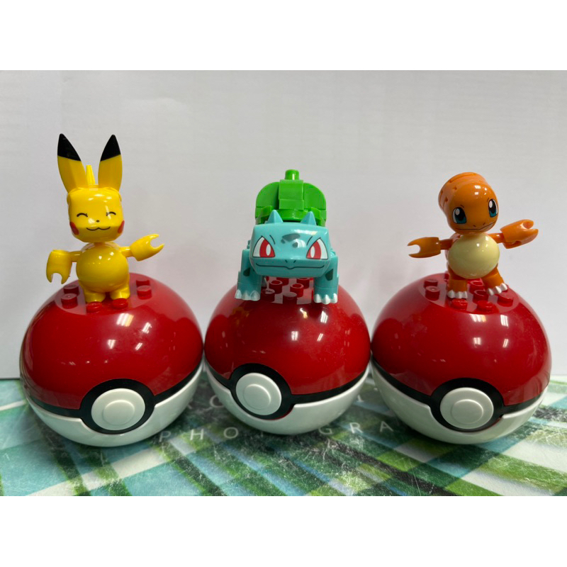 二手狀況好 大出清Pokemon精靈寶可夢 神奇寶貝 三款公仔加寶貝球合售 可疊高高