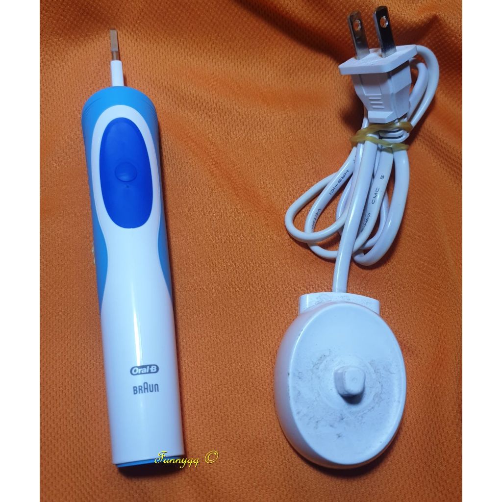 Oral-B-百靈 充電式兒童電動牙刷