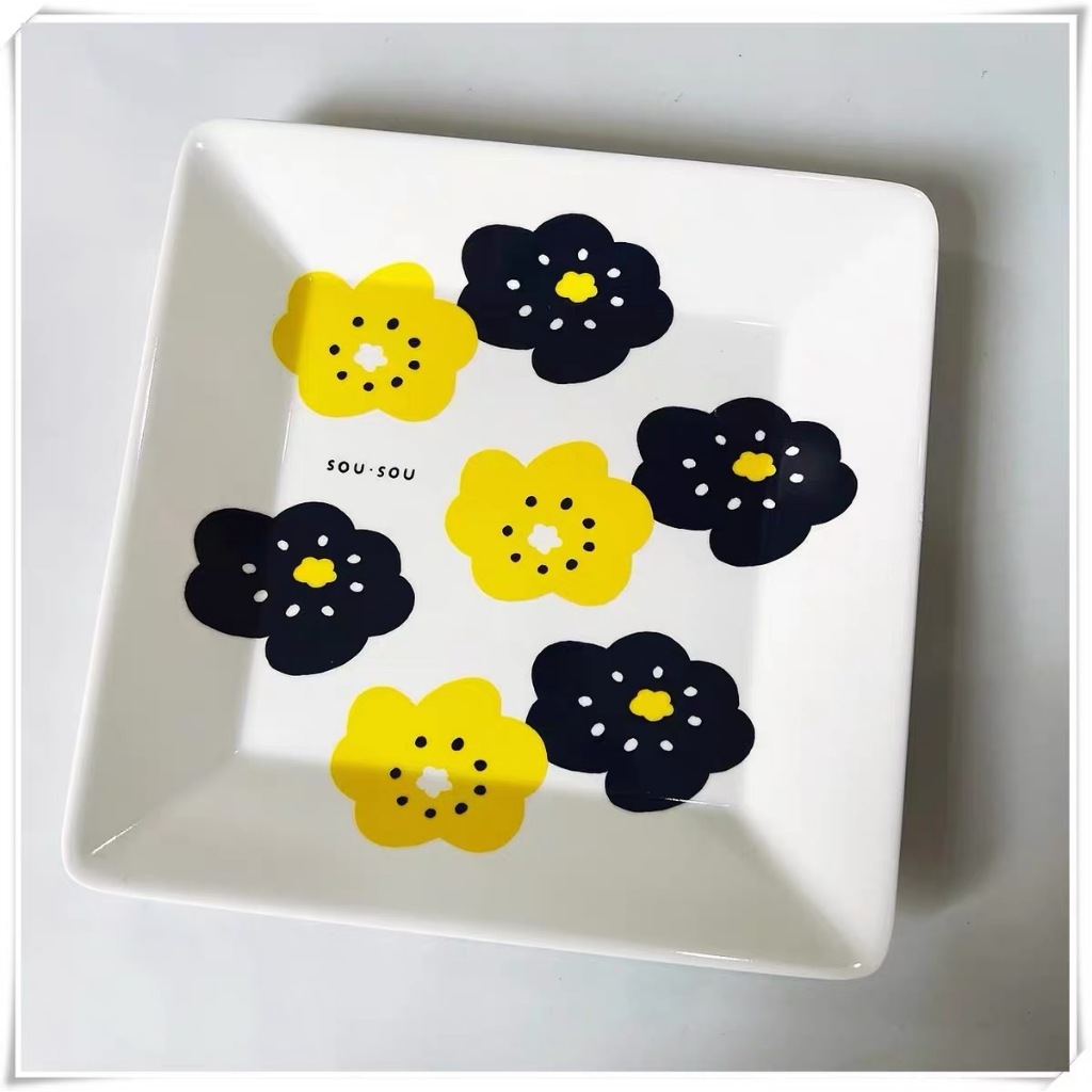 ♡Gracieux♡ 日本 SOU SOU 仿陶瓷 微笑花造型 餐盤 方盤 水果盤 菜盤 贈品