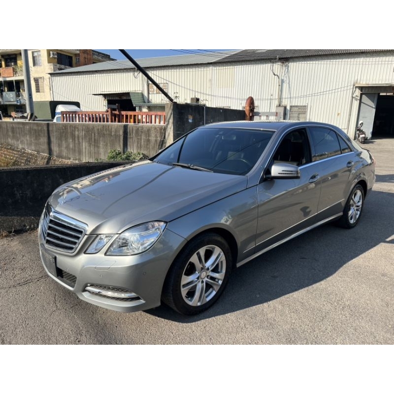 2012 E250 售40萬 台中看車 自售