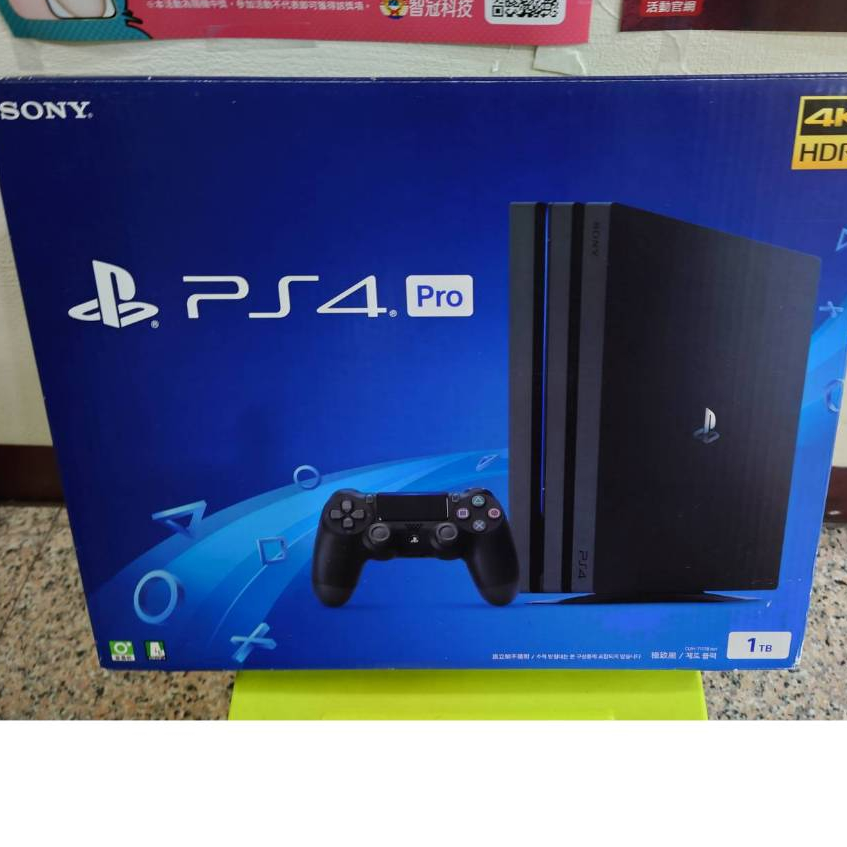 PS4~PRO 1TB主機黑CUH~7117B B01+手把+USB+耳機+HDMI+電源線[中古8成5新]附外版本11