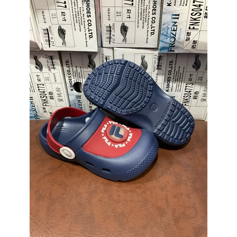 麻糬鞋屋👟FILA 男童無燈洞洞鞋布希鞋（福利品）特價290元