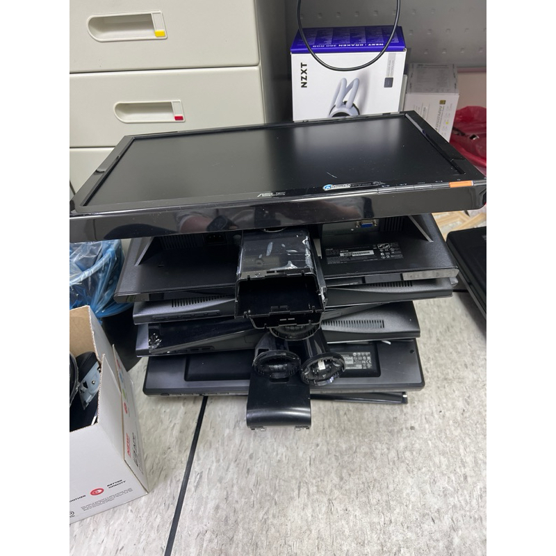 二手 辦公室汰換下來的良品 便宜出清 售完為止ASUS 19吋 20吋電腦螢幕 VS197 VX207 等等