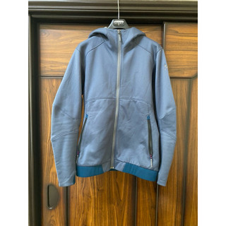 始祖鳥 Arc'teryx 女版M號 軟殼 軍鳥 SV AR SL alpha gamma
