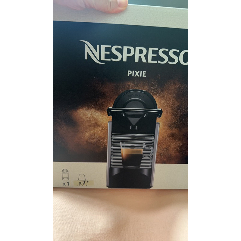 nespresso pixie 全新未拆封公司貨送七顆膠囊