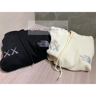 THE NORTH FACE x KAWS聯名款刷毛帽T