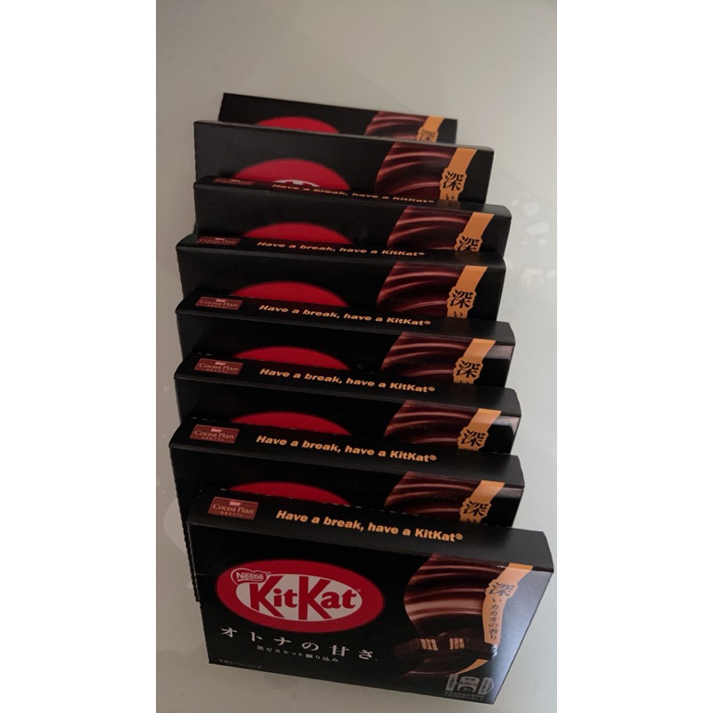 KitKat 濃黑巧克力