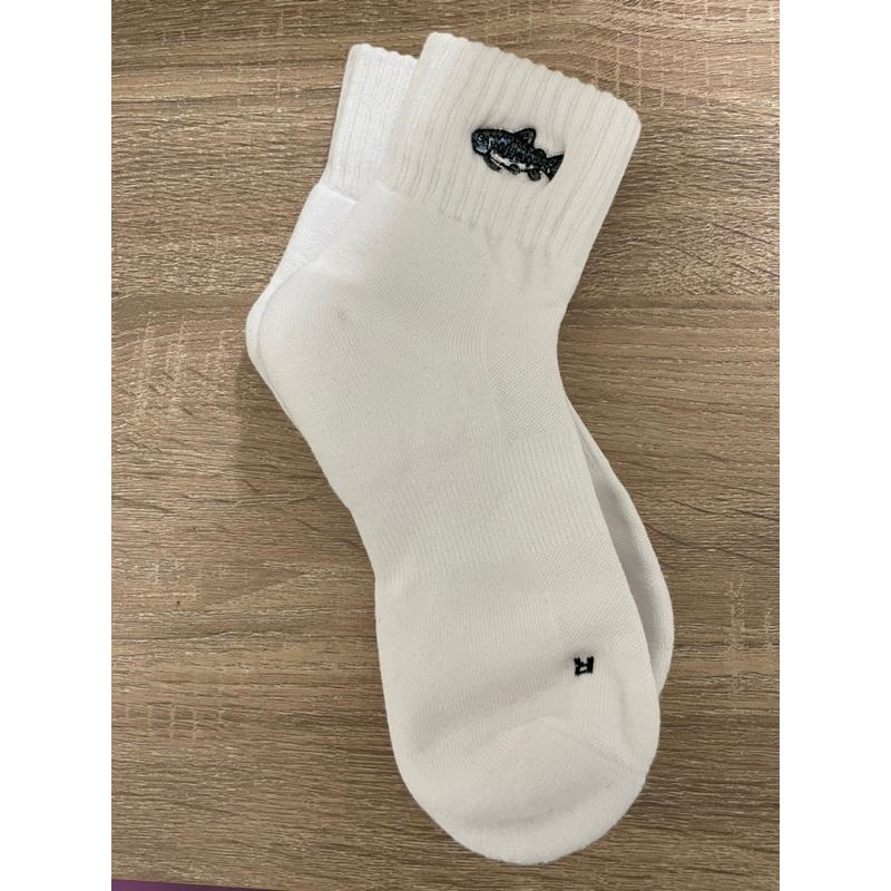 AGILITY Salmon Medium Socks 鮭魚刺繡毛巾底 中襪 白色
