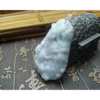 【禾賢行】天然翡翠.緬甸玉.糯化飄花龍牌-神龍獻瑞/生意興隆.手工精雕墬子.項鍊.玉珮.H22111701394