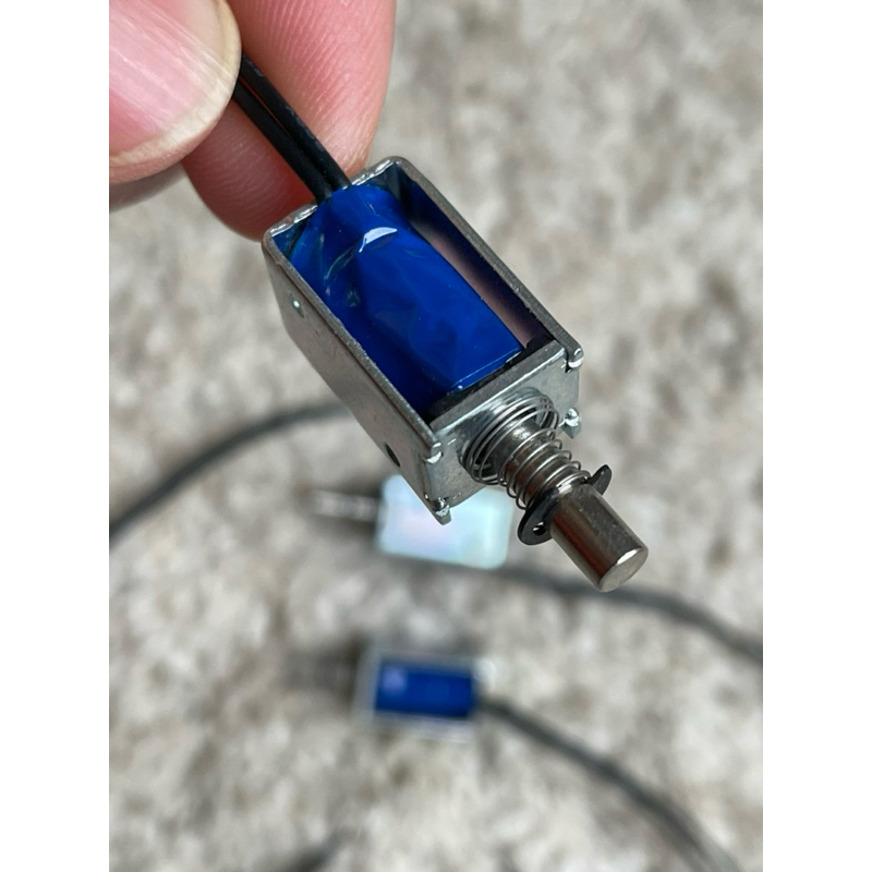 推拉式 5V 電磁鐵 電磁閥 微型閥 電子鎖 存儲櫃 櫥櫃 打擊樂器 玩具 DS-0420S 飛揚 DSFY 快速出貨