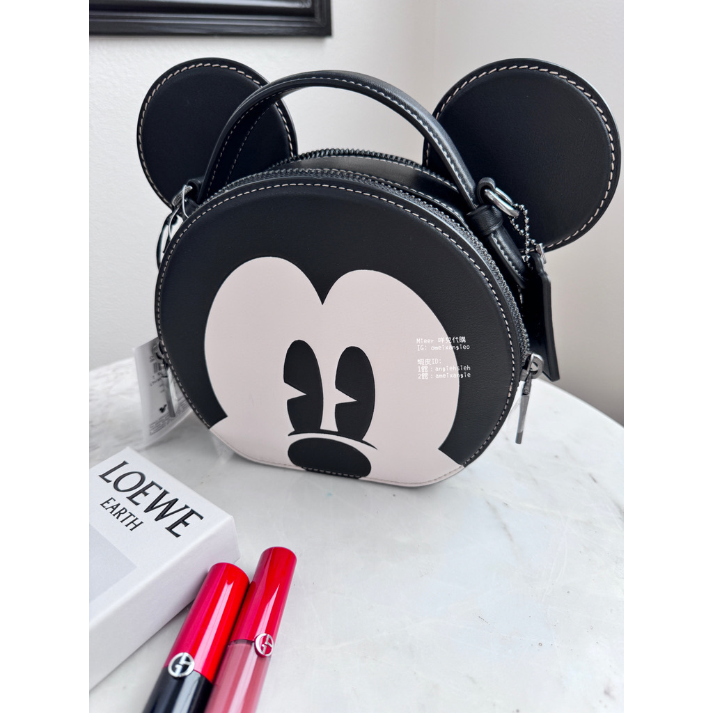 咩兒美國代購🌈COACH x Disney 迪士尼聯名款 限定 米奇 Mickey 真皮 大臉圓餅包 斜背包