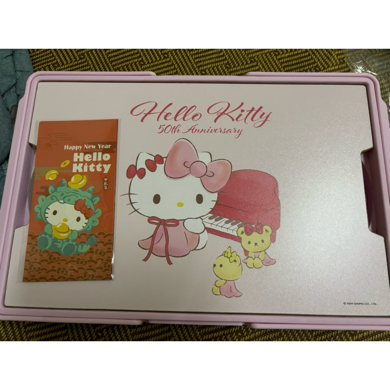 全新 7-11 Hello kitty 摺疊收納箱桌💗