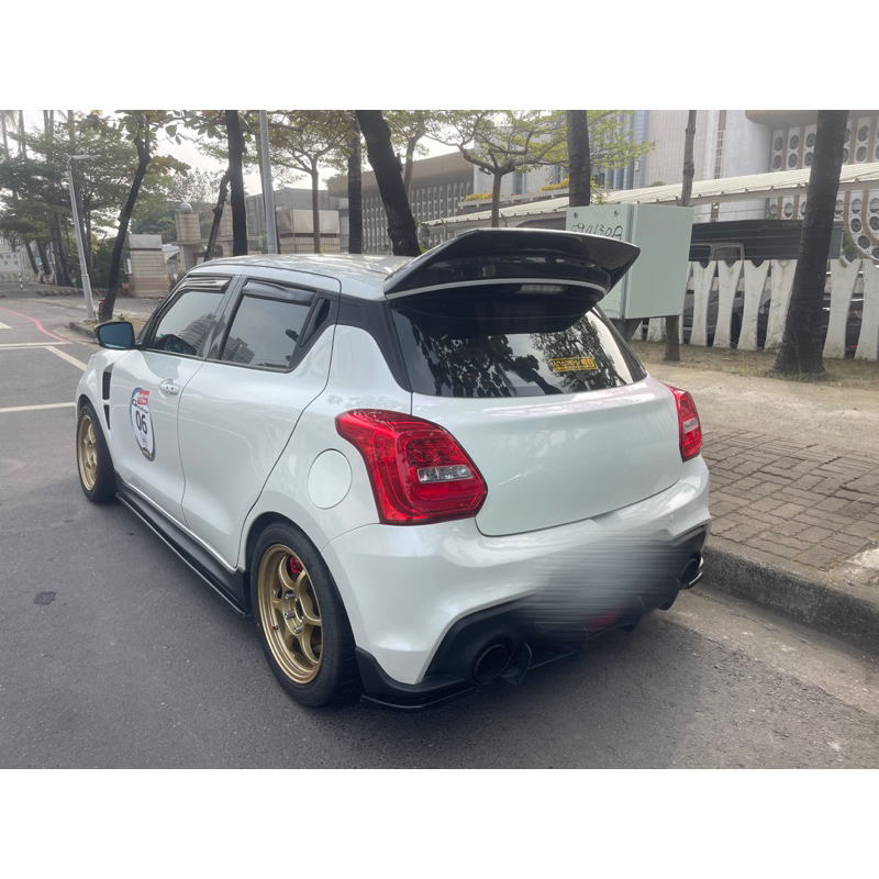 Swift sport 1.4  Zc33 暴走族樣式尾翼