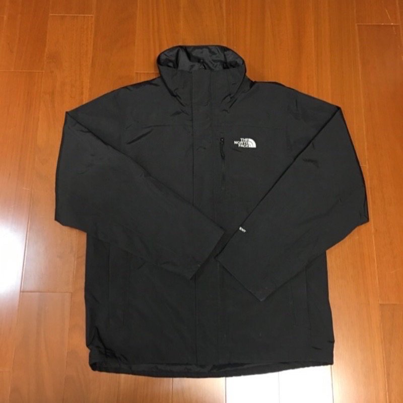 （Size 美版M) 北臉 The north face Hyvent 防風防水外套 （h右櫃）