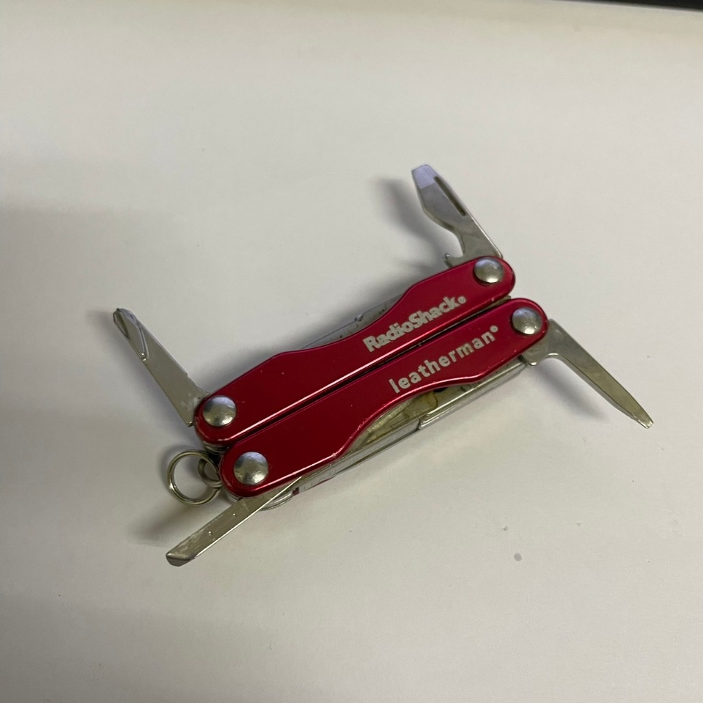 [沐沐屋] Leatherman Squirt EL Radioshack 剝線工具鉗