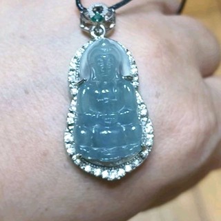 玉貴人…天然微冰透觀世音 觀音 藍水翡翠玉墜，特價