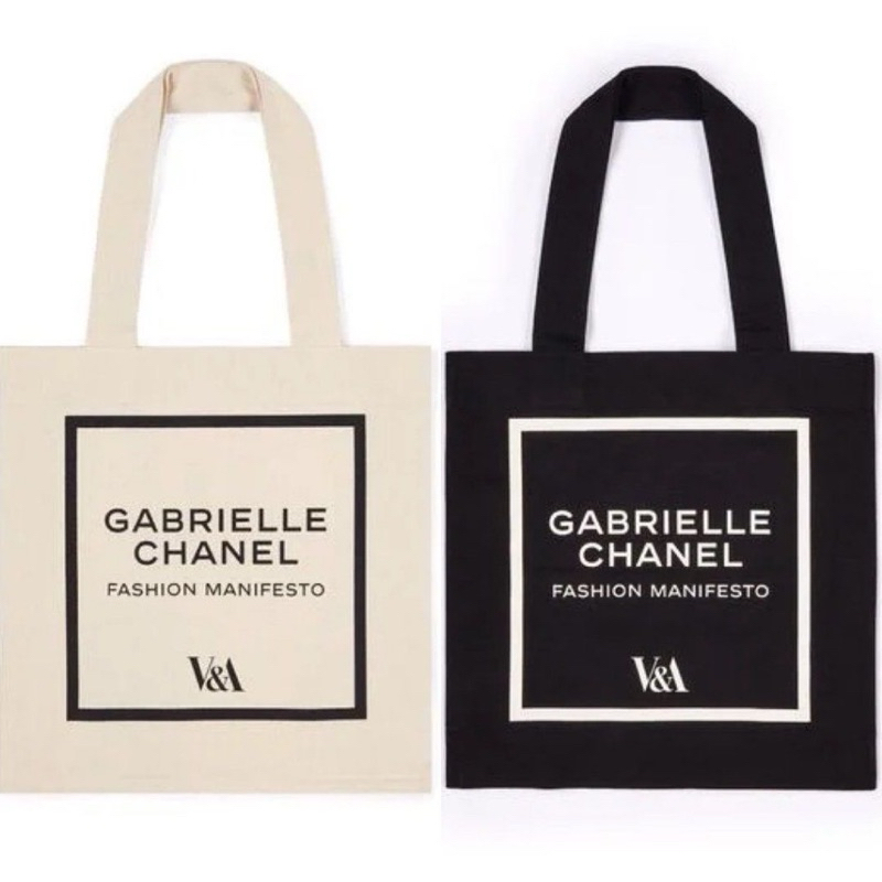 （特價✨全新）Chanel V&amp;A 美術館聯名合作 香奈兒 Tote 帆布包 小香包 黑色