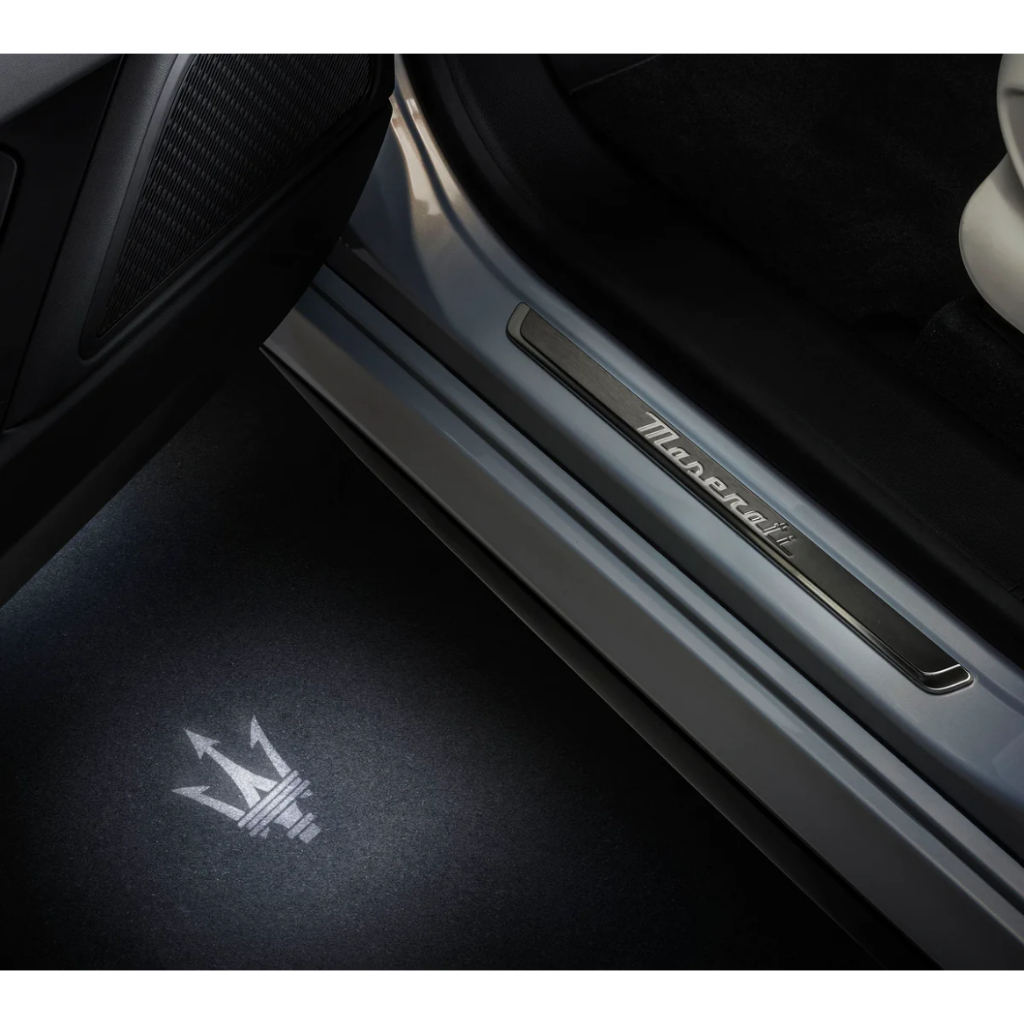 義大利原廠Maserati Grecale LED投影燈 LED照地燈 迎賓燈 禮貌燈 投影
