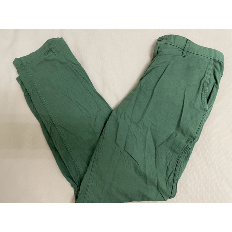 Uniqlo 亞麻綠 長褲