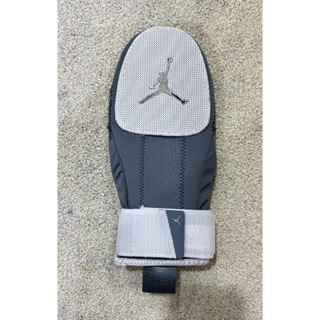 = 水 運動用品 = Jordan SLIDING MITT 滑壘手套 跑壘手套 左右手通用