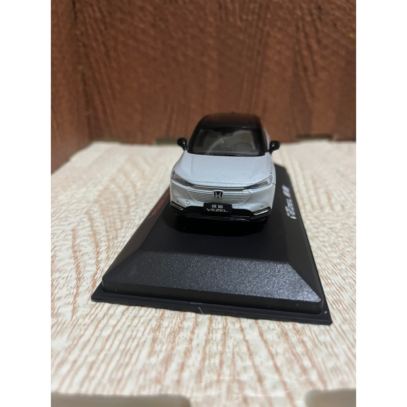 Honda HRV 白色 1/43 原廠模型車
