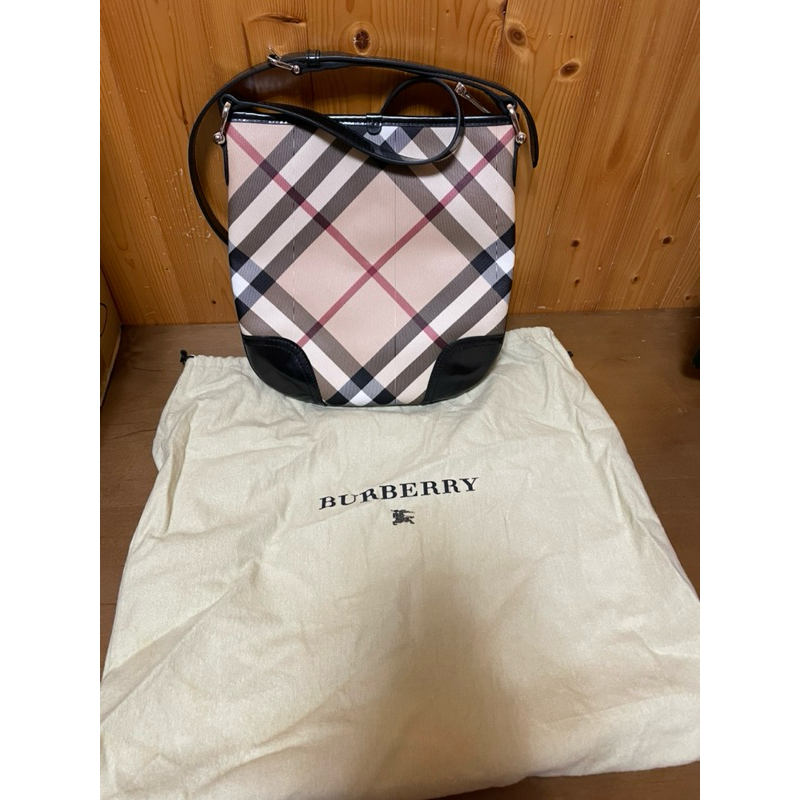 二手 真品黑標Burberry斜背包