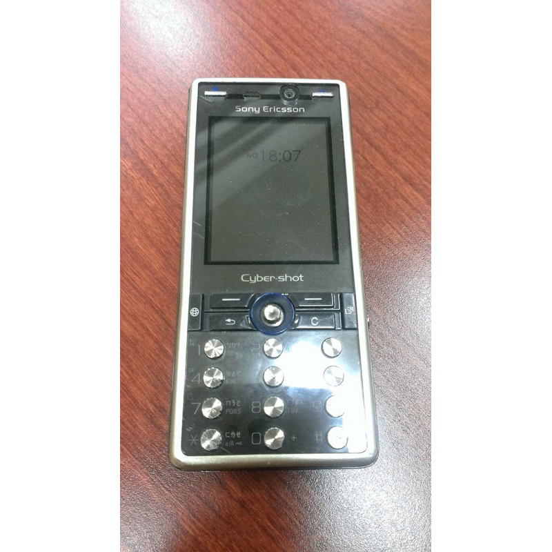 Sony k810i