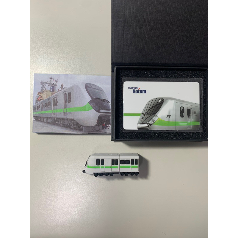 臺鐵區間車EMU900特製造型icash卡+30G隨身碟+海報