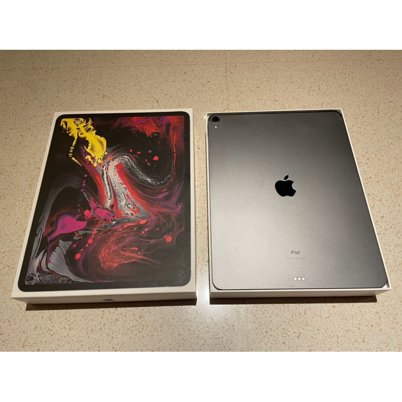 自售二手太空灰 iPad Pro 12.9 三代 256G WiFi版 附鍵盤聰穎雙面夾 電池89%